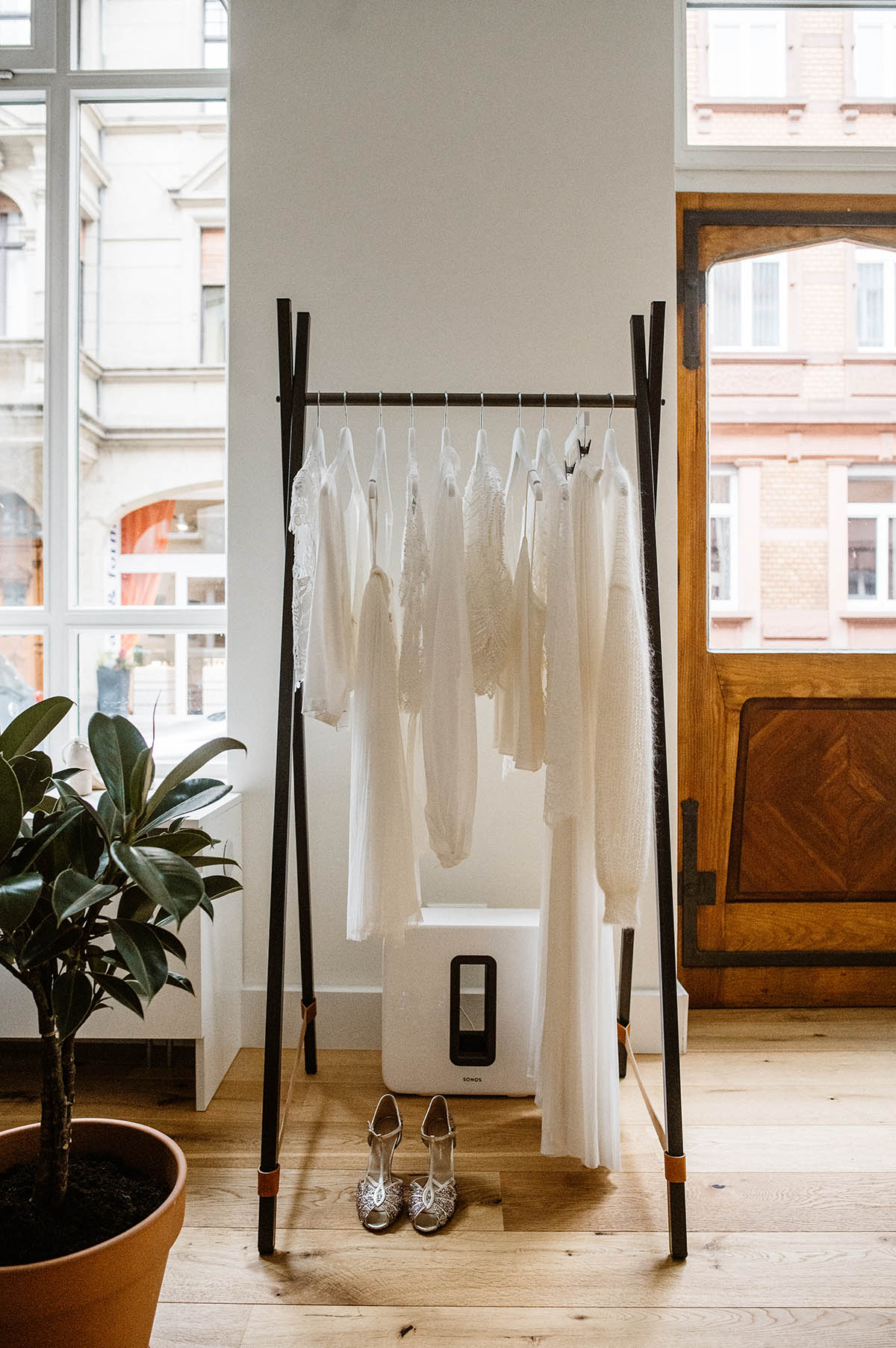 2022 02 21 bridal boutique store 2