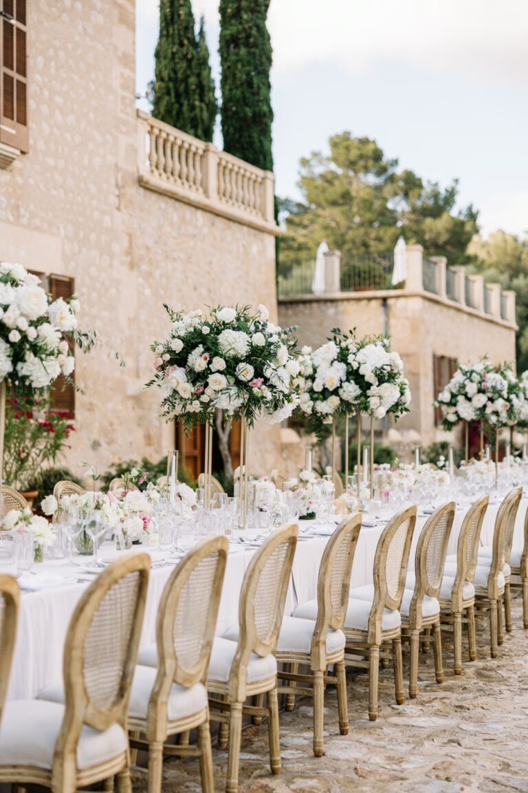 50Moodboards Buch6 42 CastellSonClaret Leconic 5